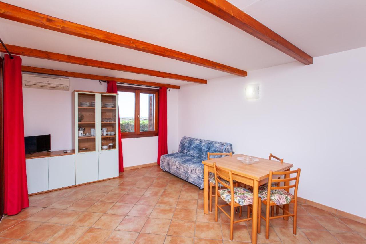 Appartamento Sole Mare Citai San Teodoro  Εξωτερικό φωτογραφία
