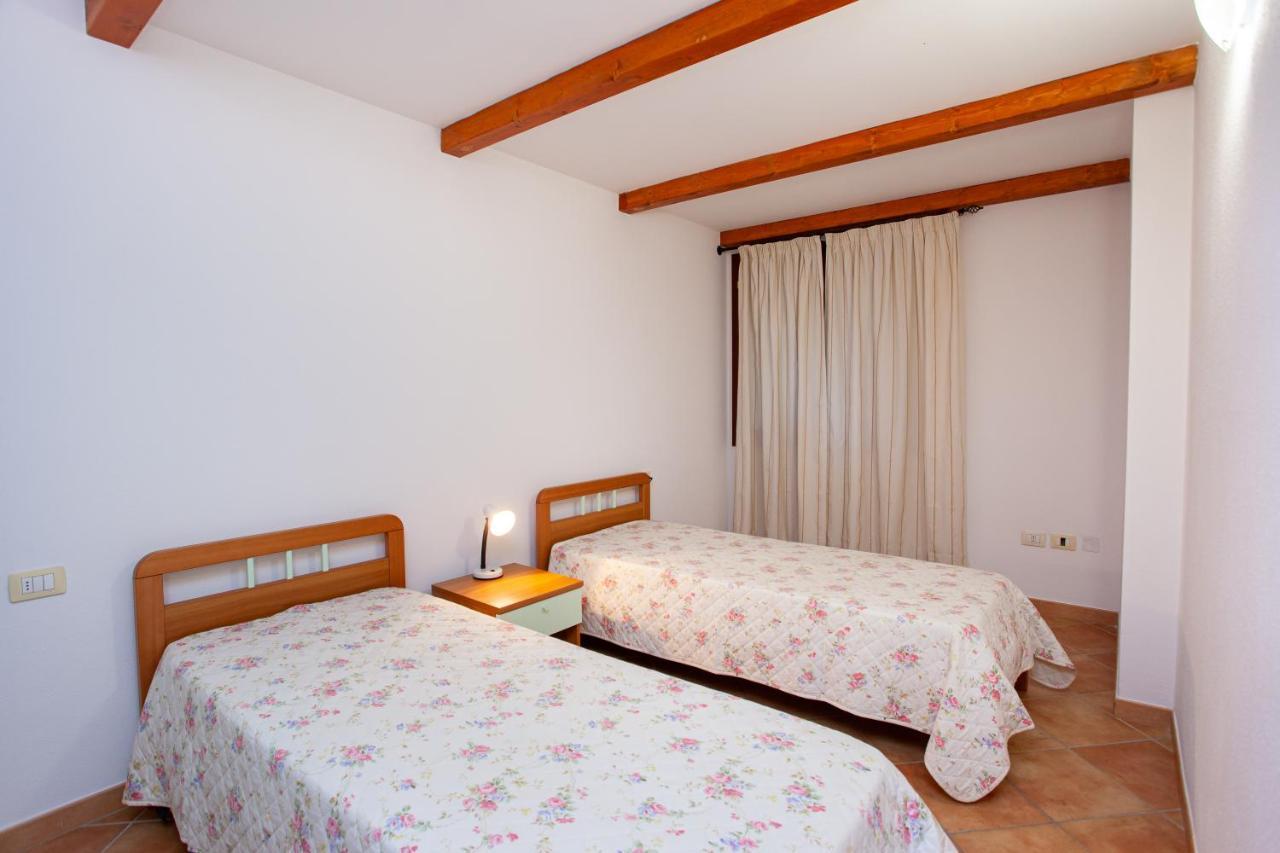 Appartamento Sole Mare Citai San Teodoro  Εξωτερικό φωτογραφία